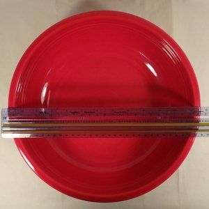 Fiestaware Scarlet Red Large Pasta Serving Bowl Spaghetti Fiesta HLC Fruit Chips